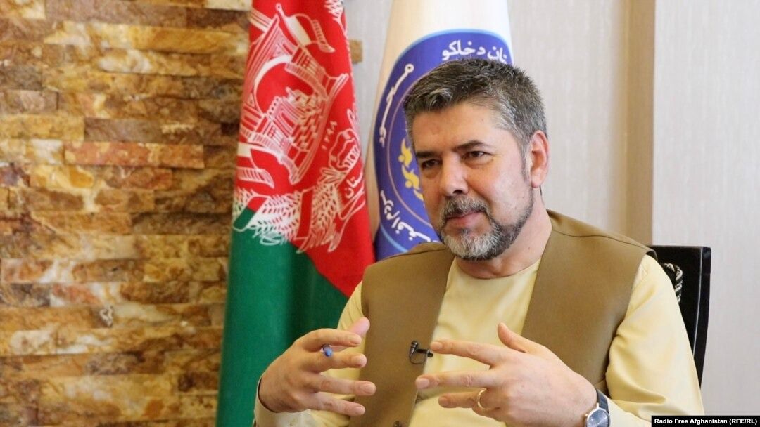 رحمت‌الله نبیل: اگر طالبان راست می‌گویند رهبرشان زنده است، یک ویدئوی کوتاه او را نشر کنند