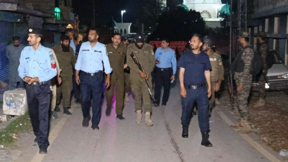 الشرطة الباكستانية تعتقل 56 مشتبهاً في عملية أمنية بينهم 20 أفغانياً