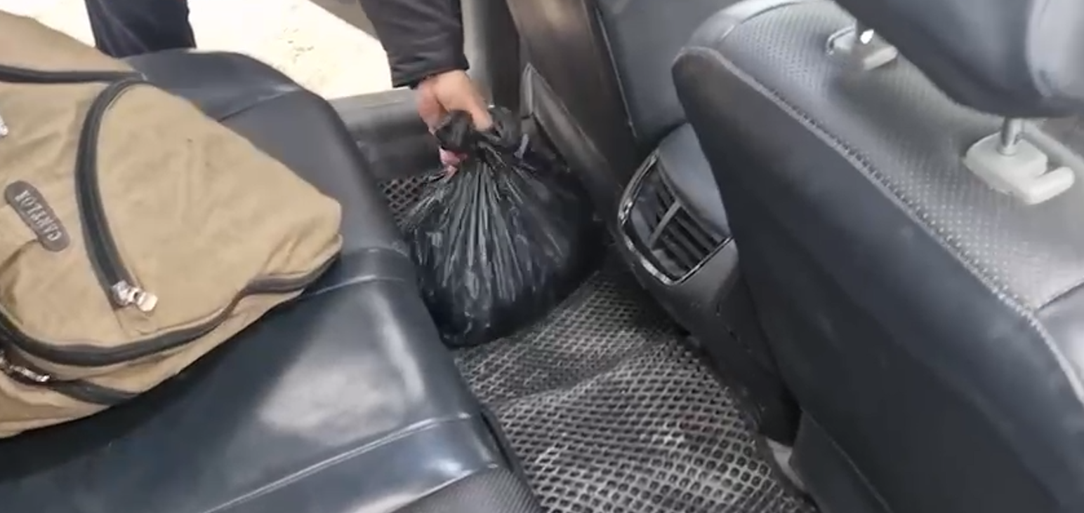 ازبکستاني پولیس وايي په بخارا کې یې له افغانستان نه قاچاق شوي اپین نیولي