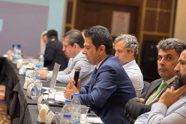 مجیب الرحمان رحیمی: رسانههای داخل افغانستان مجبورند دیدگاه طالبان را ترویج کنند
