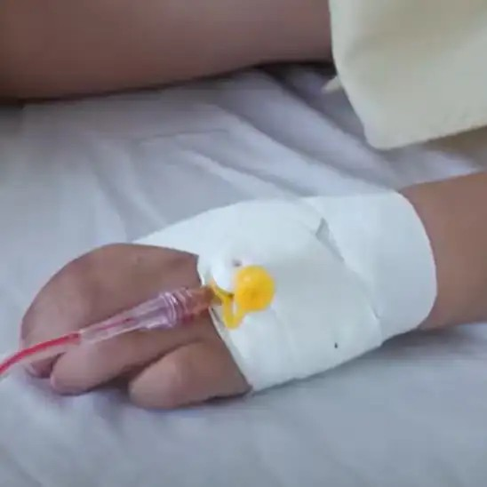 بالتزامن مع تسمم مئات الأشخاص غرب كابل.. طالبان تدعو الناس إلى الصبر على الأمراض