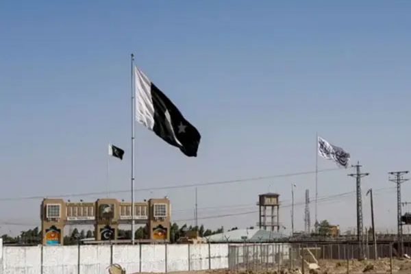 Pak Security Officials’ Delegation Travels to Kandahar to Discuss Border Issues