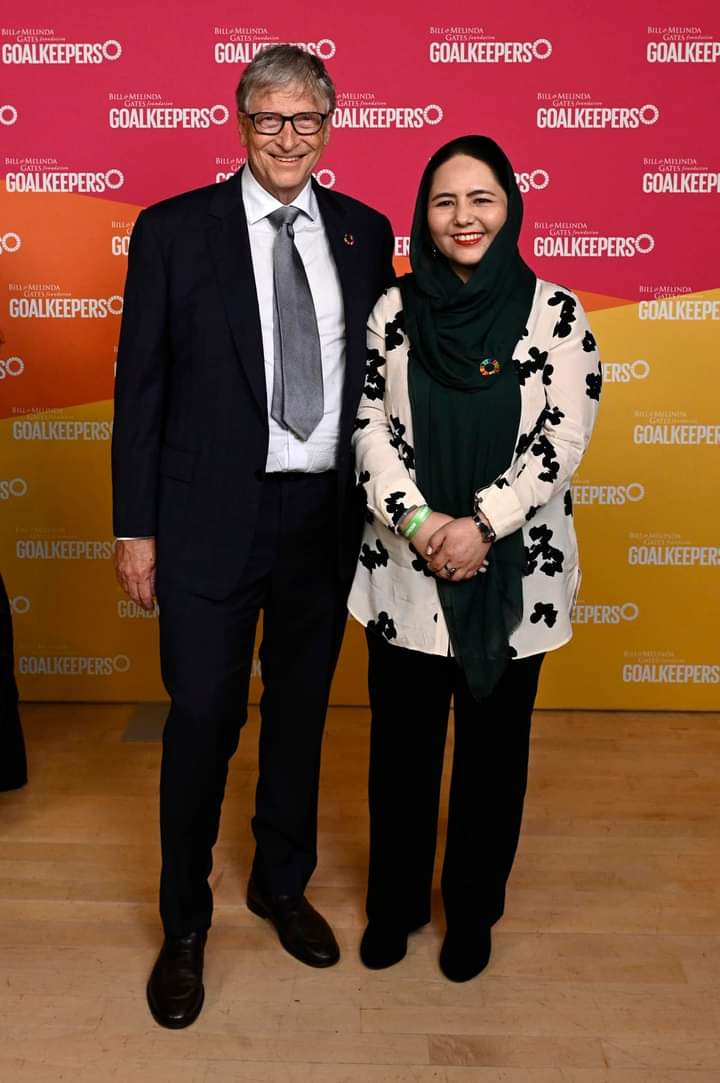 جایزه بنیاد ملیندا و بیل گیتس، به یک زن روزنامه‌نگار افغانستان اهدا شد