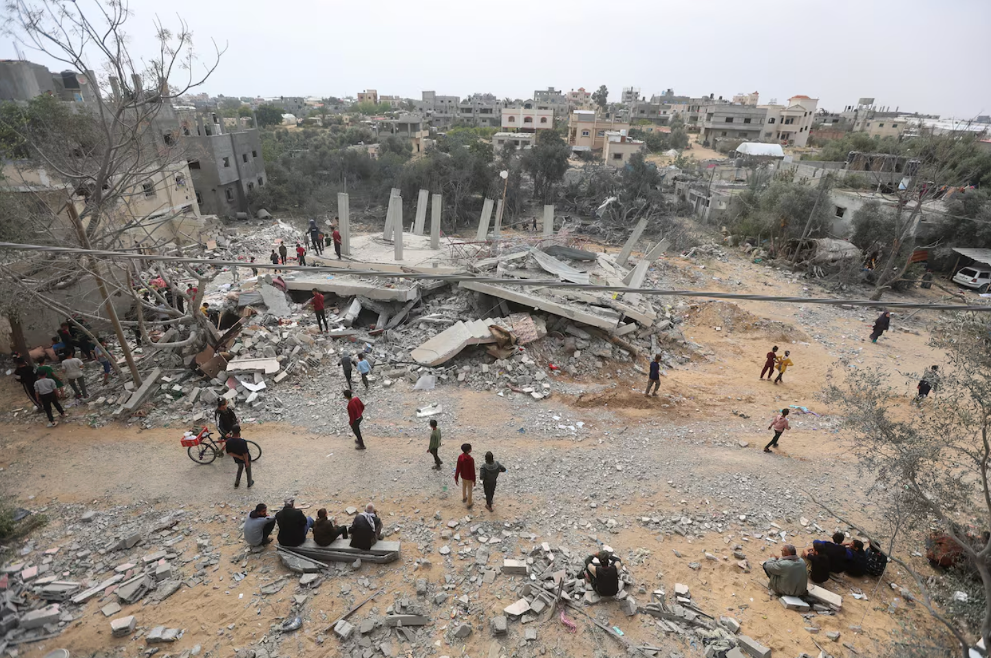 د غزې جګړه: د وژل شویو فلسطینیانو شمیر ۳۲ زره ۷۰۰ کسانو ته ورسېد