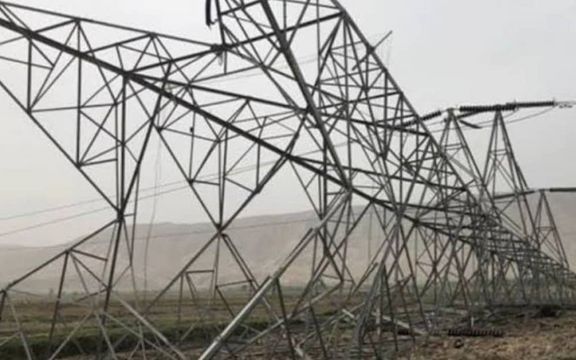 خبرگزاری طالبان میگوید "افراد ناشناس" پایههای برق وارداتی در سمنگان را منفجر کردند