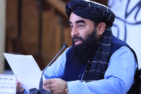 سخنگوی طالبان تجدید تحریم اعضای گروه خود را «ظلم آشکار» خواند