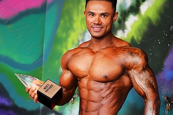 درخشش بدنساز افغان در استرالیا، ابوذر فیضی قهرمان قهرمانان شد