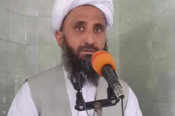 مشهور افغان دیني عالم: د اختر پر سر له اسلامي نړۍ سره د طالبانو اختلاف ناروا دی