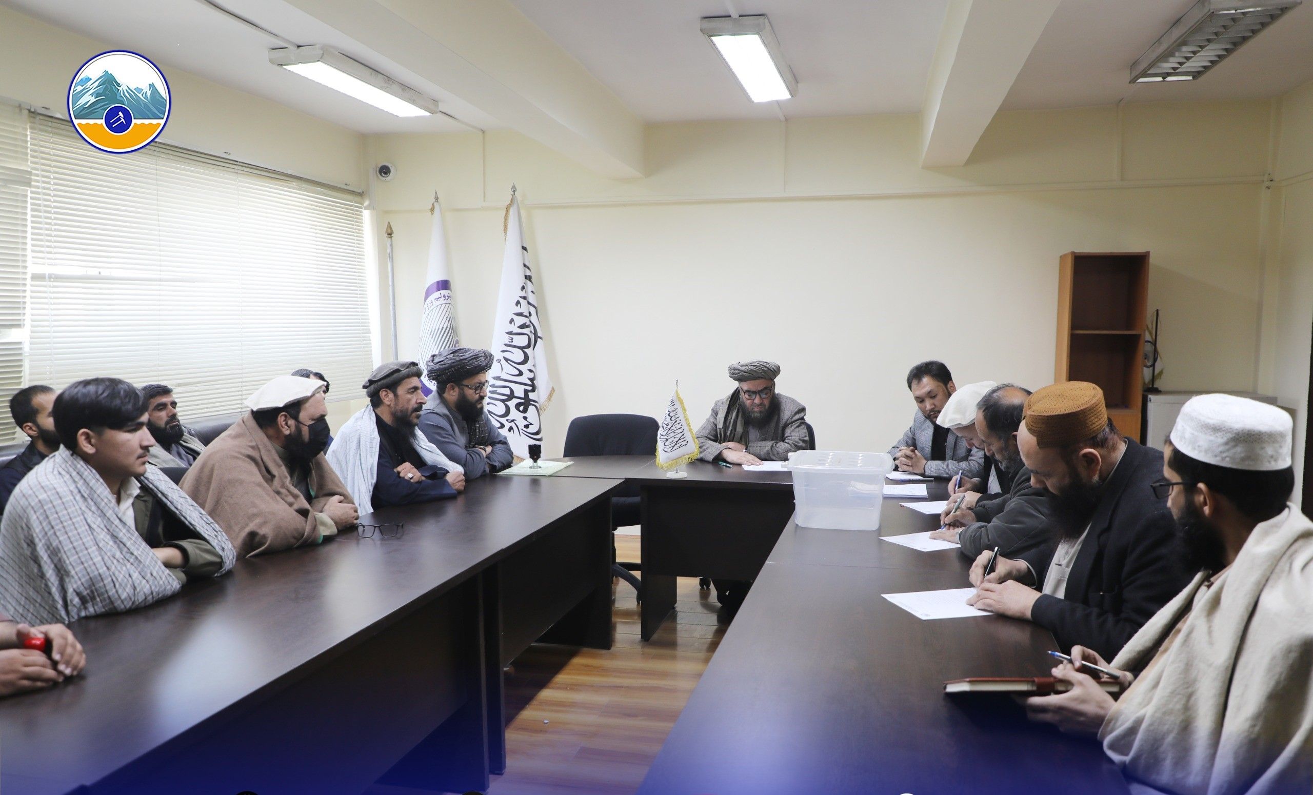 طالبانو د میدان وردګ څه باندې ۱۶۴ کیلوګرام یاقوت پر نږدې ۱۱نیم میلیونه ډالره وپلورل