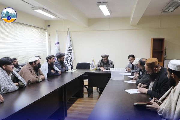 طالبانو د میدان وردګ څه باندې ۱۶۴ کیلوګرام یاقوت پر نږدې ۱۱نیم میلیونه ډالره وپلورل