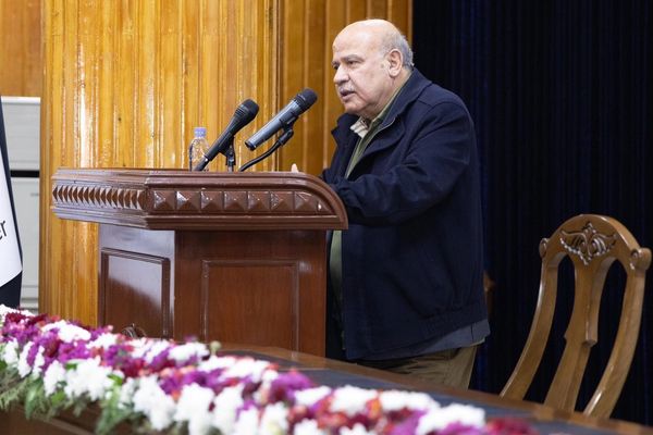 درې میاشتې وروسته؛ عزیزي له طالبانو سره د ۳۰۰۰ میګاواټه برېښنا د تولید بل تړون لاسلیکوي