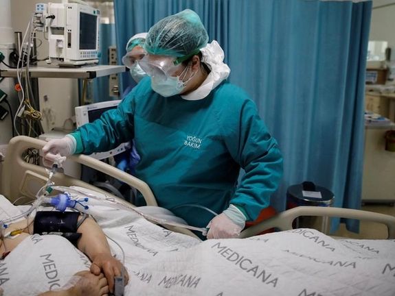 گروهی از مهاجران افغان در ترکیه به خدمات درمانی دسترسی ندارند