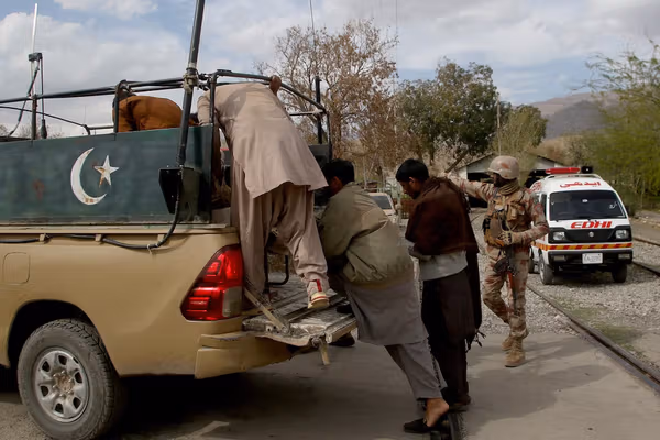 سفیر پیشین پاکستان: اسلامآباد مشکل تیتیپی را در داخل پاکستان حل کند