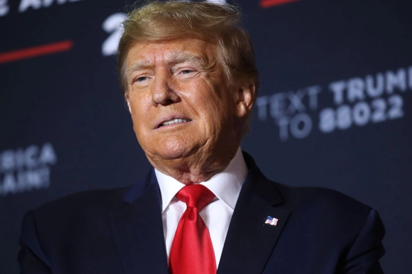 ټرمپ: پوتین غواړي د اوکراین جګړه پای ته ورسوي