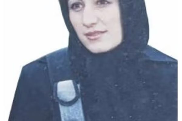 د کردستان د بشري حقونو شبکه: په سرپل کې یوه طالب چارواکي ایراني کردۍ مور او لور وژلي دي