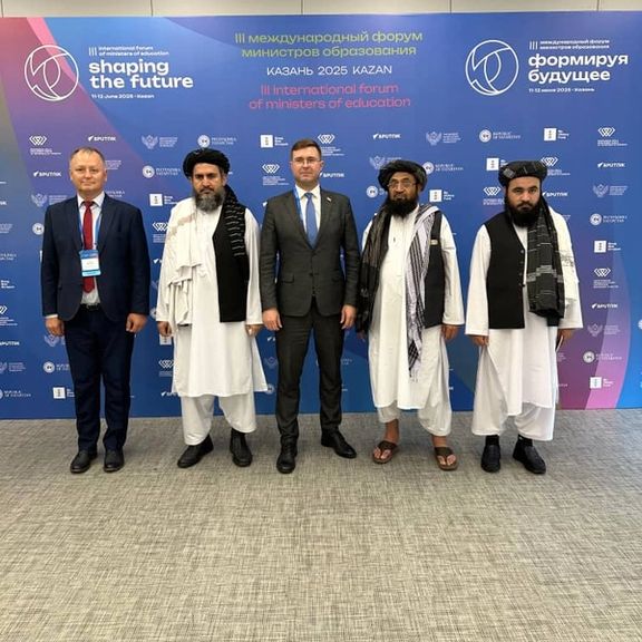 طالبانو له روسیې سره د لوړو زده کړو پر پخوانیو هوکړه لیکونو د بیا کتنې غوښتنه کړې