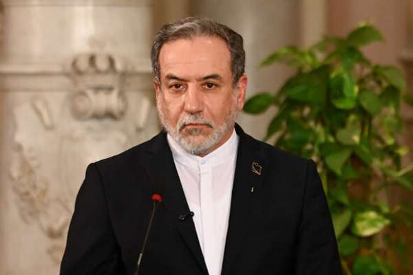 د ایران بهرنیو چارو وزیر: په افغانستان کې باید ټول خلک د خپل برخلیک د ټاکلو حق ولري