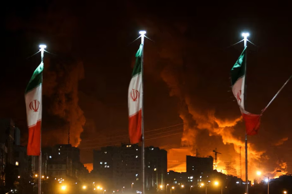 نيويورك تايمز: إسرائيل استخدمت هواتف حراس القادة الإيرانيين لتصفية العشرات