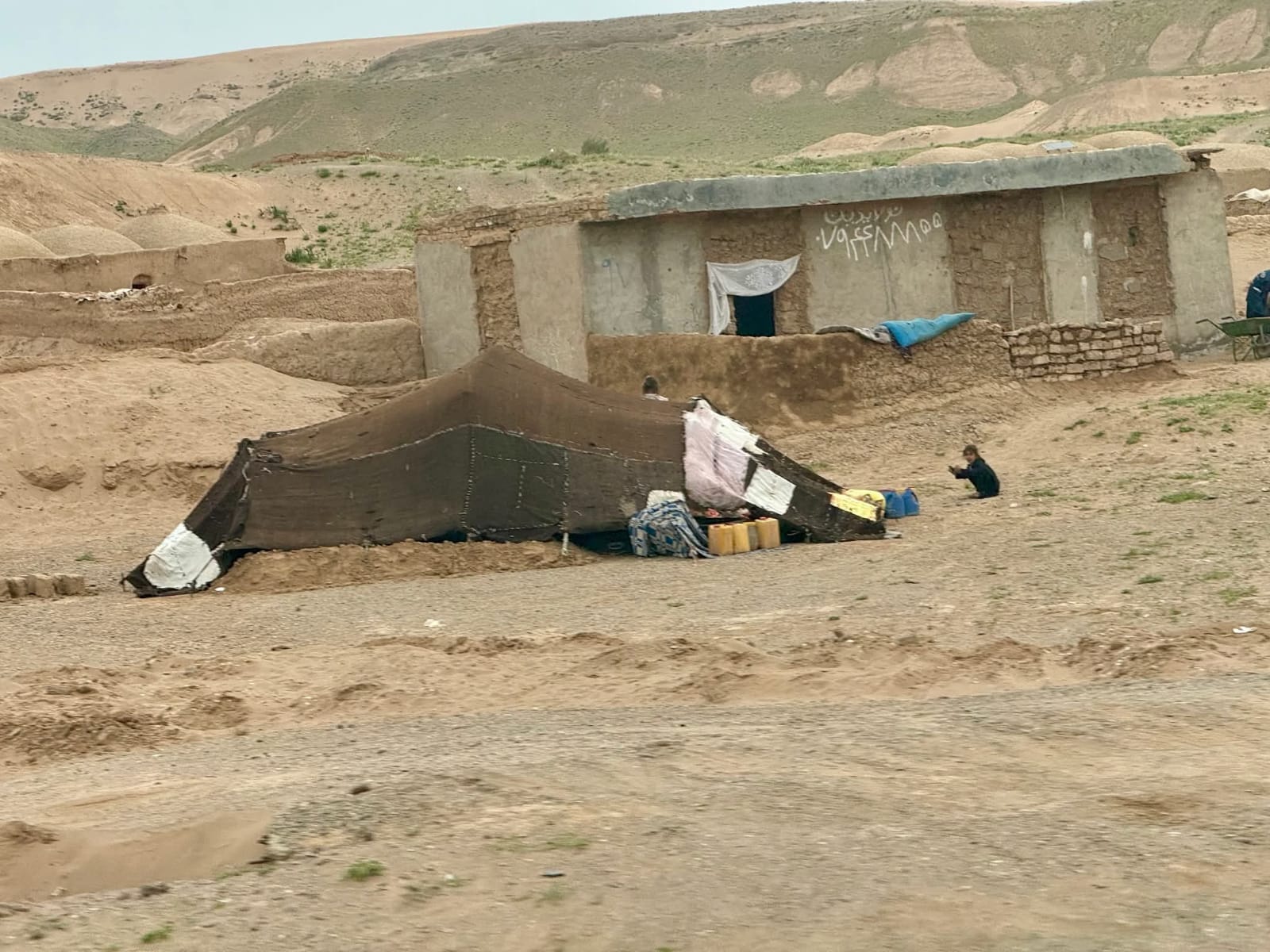 اوچا: په ننګرهار کې سېلاب ځپلي بېړنیو او دوامدارو مرستو ته اړتیا لري