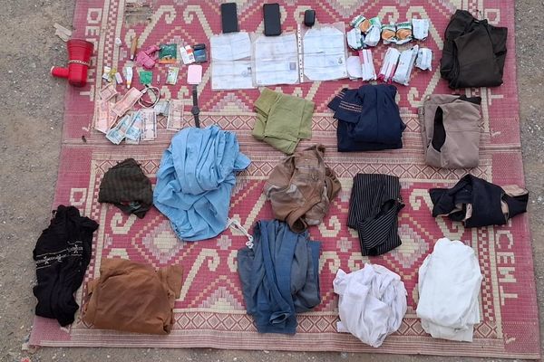 پاکستاني امنیتي ځواکونو د ځانمرګو برېدونو چمتوالي په تور پنځه کسان نیولي دي