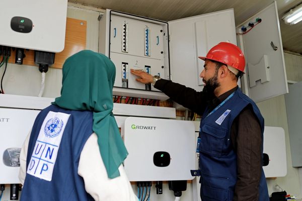 سازمان ملل میگوید ۸۰ درصد افغانها به برق شبانهروزی دسترسی ندارند
