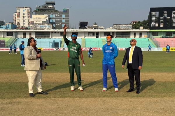 د کرېکټ یو ورځنۍ سیالي؛ له ۱۹ کلونو کم عمره افغان لوبډلې د بنګلهدېش نه پچه وګټله