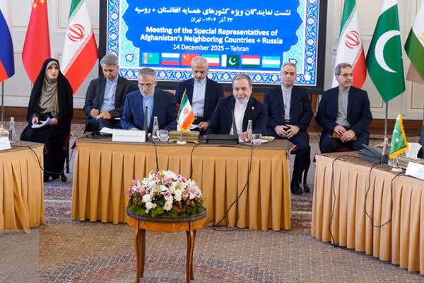 ۸ دلیل احتمالی که طالبان دعوت تهران را رد کرد