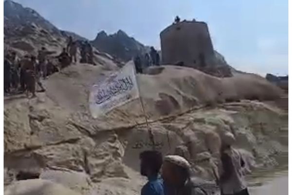 د نورستان د نورګرام اوسېدونکي وايي ګوجر یې د طالبانو د والي په مرسته ځمکې غصبوي