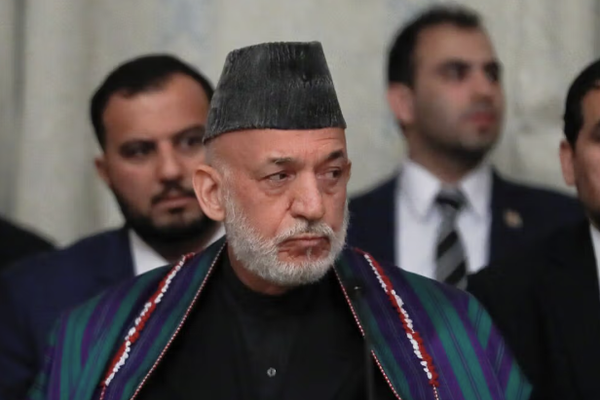 الرئيس الأفغاني السابق يدين الهجمات الأميركية والإسرائيلية على إيران