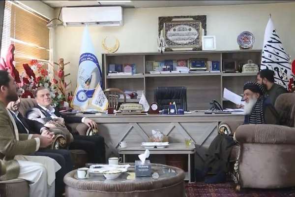 طالبانو له څو ترکي شرکتونو سره د لویو بنسټيزو پروژو د پانګونې پر څرنګوالي خبرې کړې