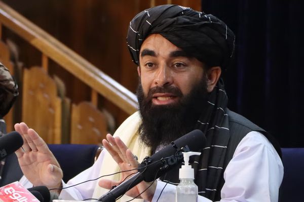 ذبیح الله مجاهد: د زلزله ځپلو د ژغورنې لپاره به له ټولو شته امکاناتو کار واخیستل شي