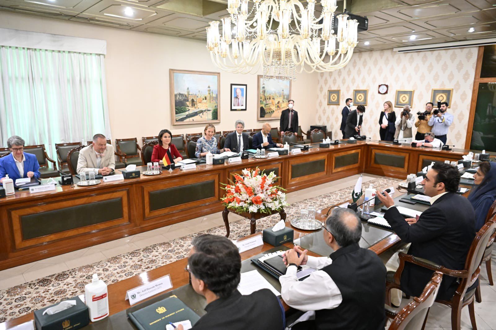 وزیر خارجه آلمان در پاکستان؛ بربوک به‌دلیل ابتلا به کرونا سفرش به یونان و ترکیه را لغو کرد