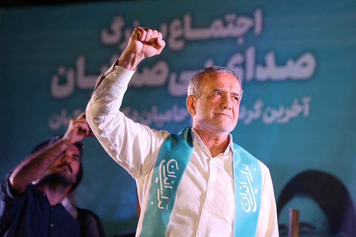 رئیس‌جمهور ایران: استعفا نخواهم داد