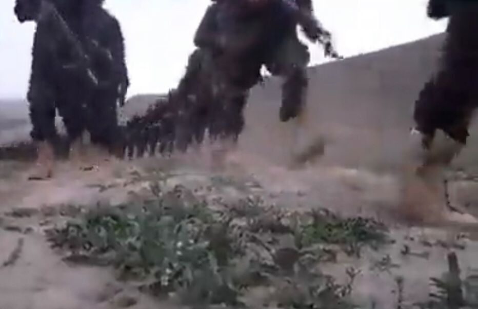 آمادگی طالبان برای جنگ در بلخاب؛ شورای علمای شیعه می‌خواهد میان دو طرف میانجی‌گری کند