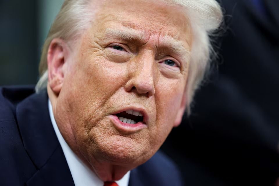 ترامپ: اگر تا ظهر شنبه تمام گروگان‌ها آزاد نشوند، آتش‌بس غزه باید لغو شود