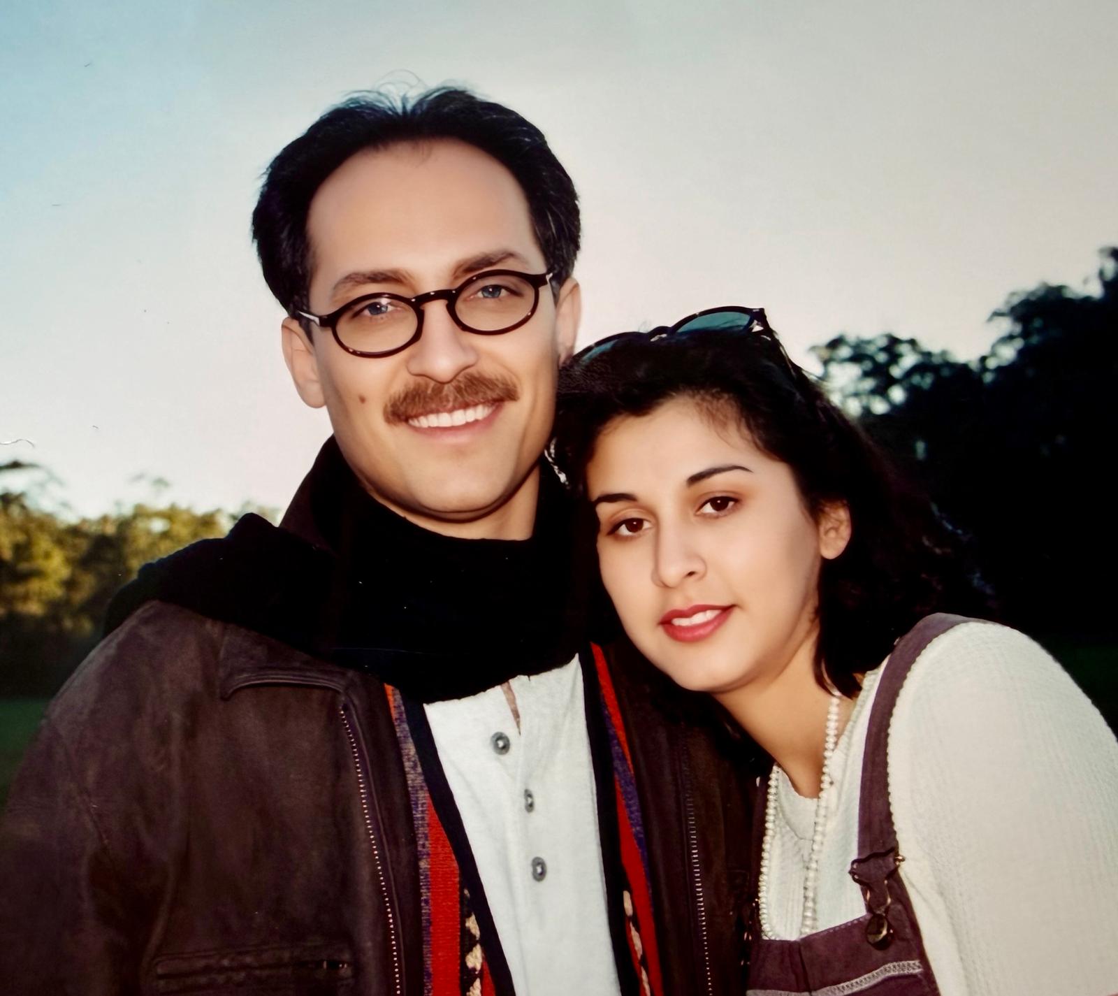 هنر دوست‌داشتن در 'زمانه نفرت'؛ ماجرای عشق سی‌ساله دریا و سلطانه