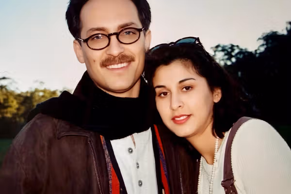 هنر دوستداشتن در 'زمانه نفرت'؛ ماجرای عشق سیساله دریا و سلطانه