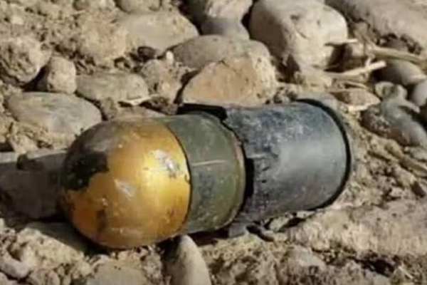 انفجار قذيفة من مخلفات الحرب في غزني يودي بحياة طفل