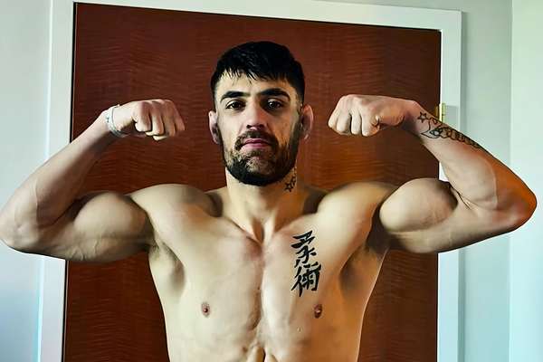 عبدالسمیع فیضی، مبارز افغان MMA به مصاف قهرمان پیشین مویتای کانادا میرود