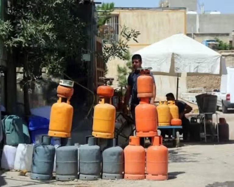 سكان كابل يشكون من ارتفاع غير مسبوق في أسعار الغاز