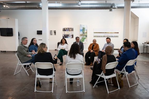 افغان اېواک: کالیفورنیا به د ټرمپ د کډوالۍ تګلارې پر وړاندې ودرېږي او د خلکو ساتنه به وکړي