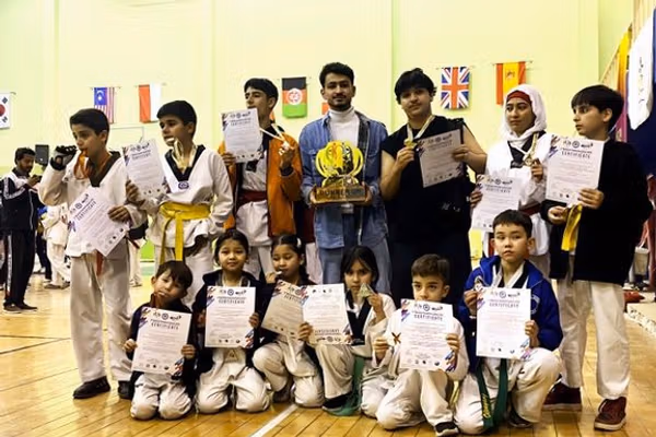 په پاکستان کې د علین تکواندو افغان لوبډلې د سرو زرو، سپينو زرو او برونزو ۱۳ مډالونه وګټل