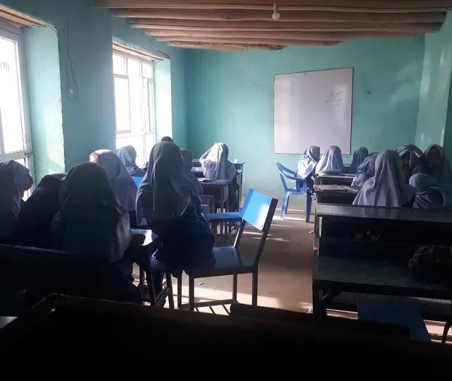 سرچینې: طالبانو په غزني کې د نجونو د چټکو زدکړو ټولګي بند کړل