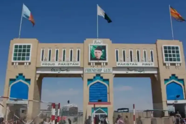 Pak Security Forces Prevent Afghan Nationals From Crossing Border Without Passport & Visa