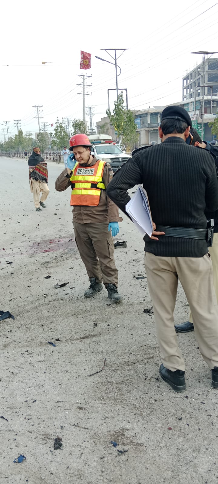 پاکستاني پولیس: د خیبرپښتونخوا سرښار پېښور کې په یوه موټرسایکل کې چاودنې مرګ ژوبله اړولې