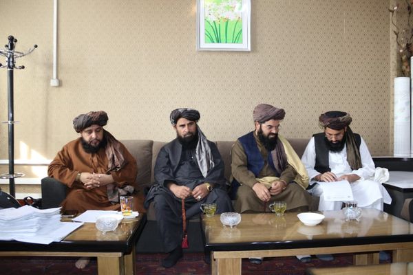 د هبتالله د فرمان پر بنسټ؛ د طالبانو دریو وزارتونو د ځمکو د لېږد تړونونه لاسلیک کړل