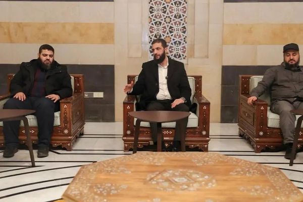 حاکمان جدید سوریه وزیران خارجه و دفاع دولت خود را منصوب کردند