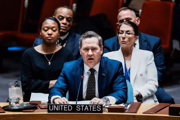 مایک والټرز: امریکا پلان لري ملګرو ملتونو ته د میلیاردونو ډالرو لومړنی قسط ورکړي