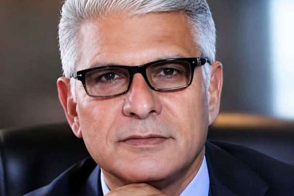افغان ژورنالېست تېمور شاه حسن د ورپېښې ناروغۍ له امله په امریکا کې ومړ