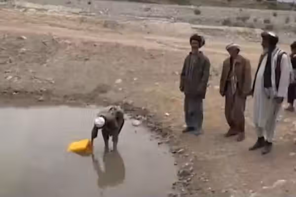۱۲ روستا در بهارک تخار به آب آشامیدنی دسترسی ندارند